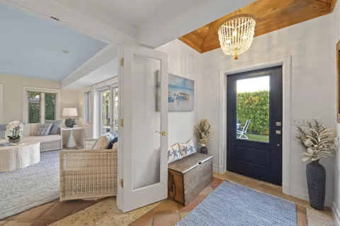 $4,650,000 | 122 Lighthouse Drive, Jupiter Inlet Colony, FL 33469