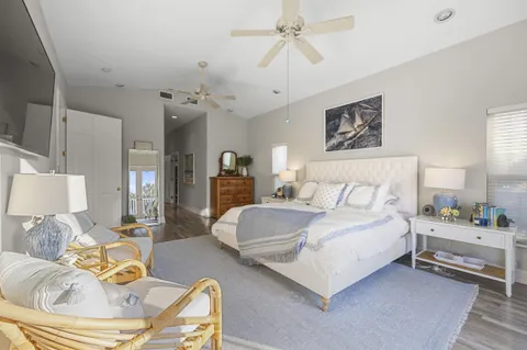 $4,450,000 | 122 Lighthouse Drive, Jupiter Inlet Colony, FL 33469