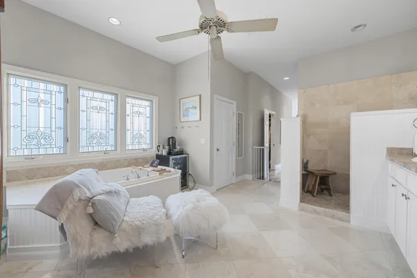 $4,450,000 | 122 Lighthouse Drive, Jupiter Inlet Colony, FL 33469