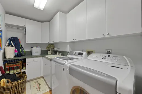 $4,450,000 | 122 Lighthouse Drive, Jupiter Inlet Colony, FL 33469