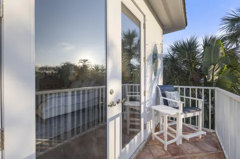 $4,450,000 | 122 Lighthouse Drive, Jupiter Inlet Colony, FL 33469