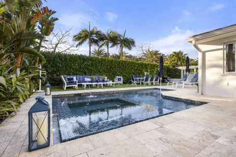 $4,450,000 | 122 Lighthouse Drive, Jupiter Inlet Colony, FL 33469