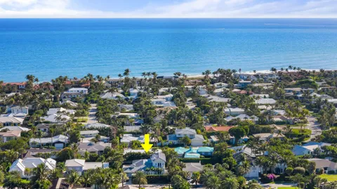 $4,650,000 | 122 Lighthouse Drive, Jupiter Inlet Colony, FL 33469