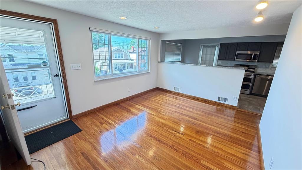 2972 Ruthwood Avenue Pittsburgh, PA 15227 - Photo 3 of 33