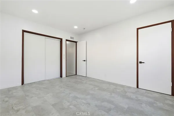 $1,099,000 | 18114 Schoenborn Street, Northridge, CA 91325