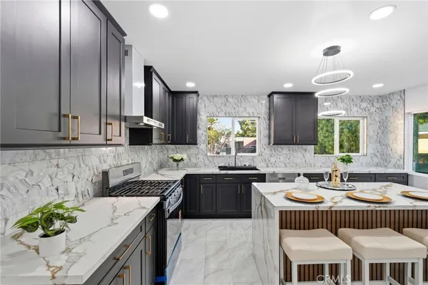 $1,099,000 | 18114 Schoenborn Street, Northridge, CA 91325