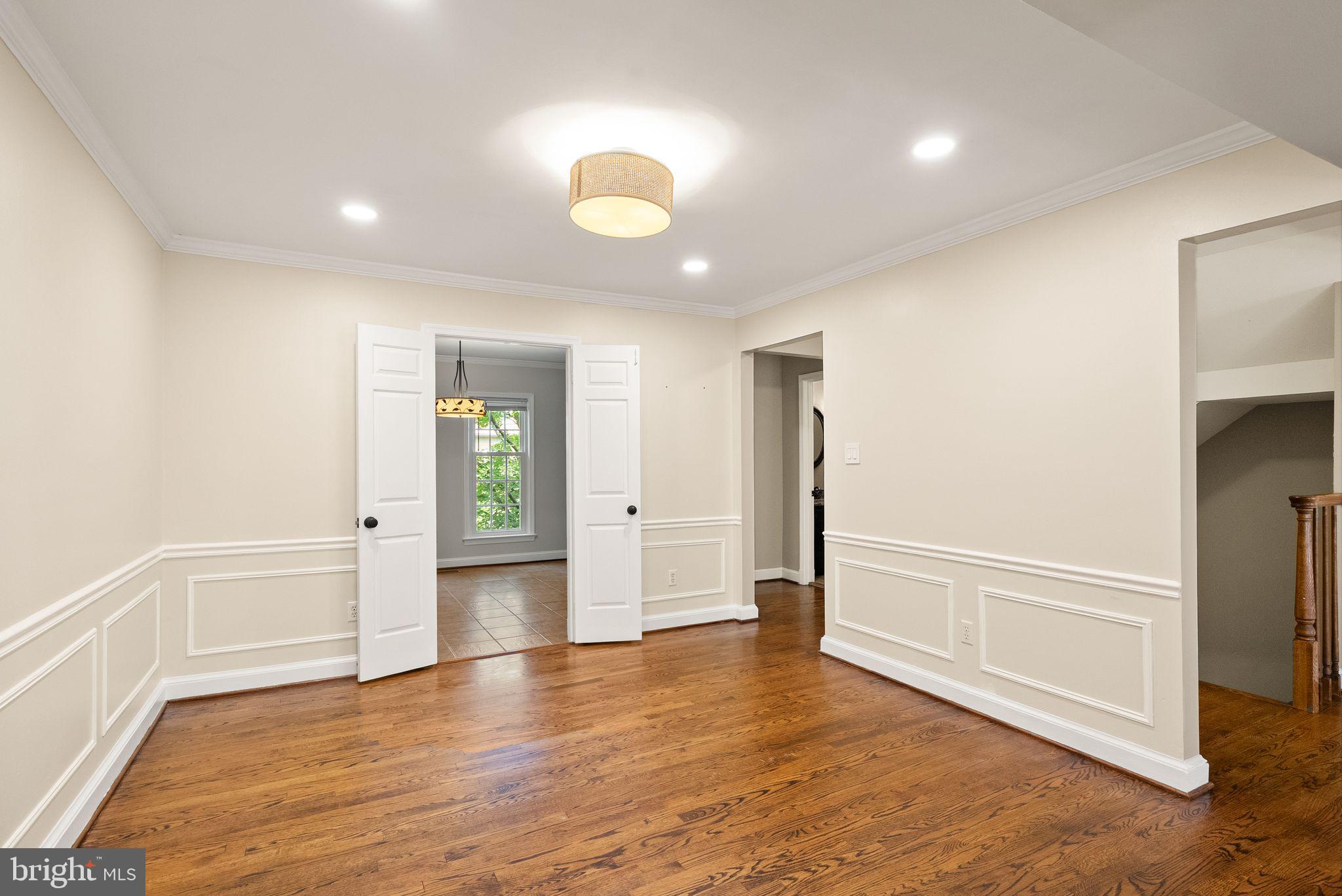2345 South Rolfe Street Arlington, VA 22202 - Photo 22 of 75 Dining area