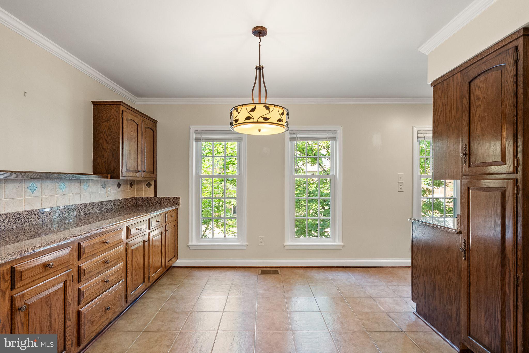 2345 South Rolfe Street Arlington, VA 22202 - Photo 26 of 75 Breakfast Nook