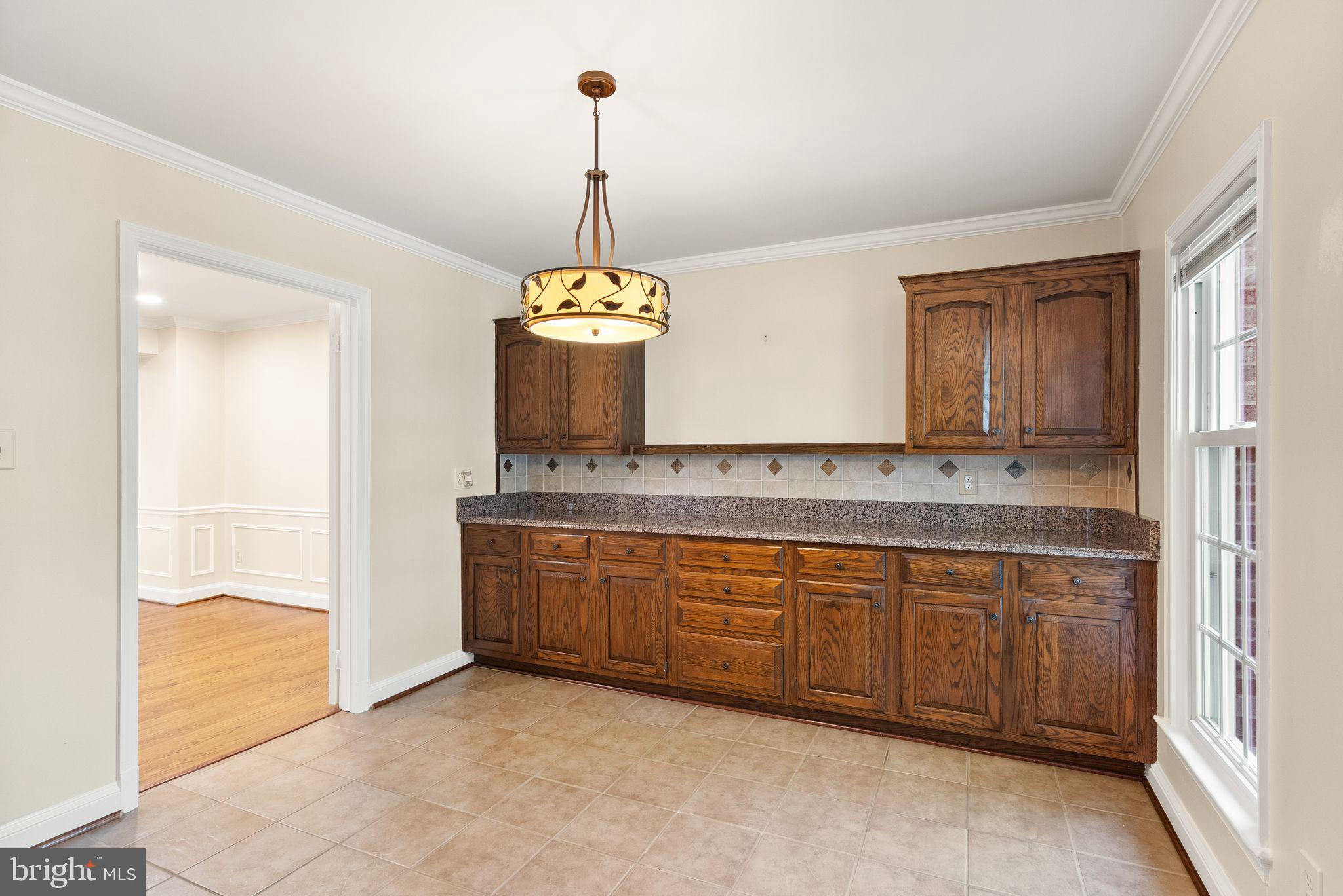 2345 South Rolfe Street Arlington, VA 22202 - Photo 29 of 75 Breakfast Nook leading to Dining area