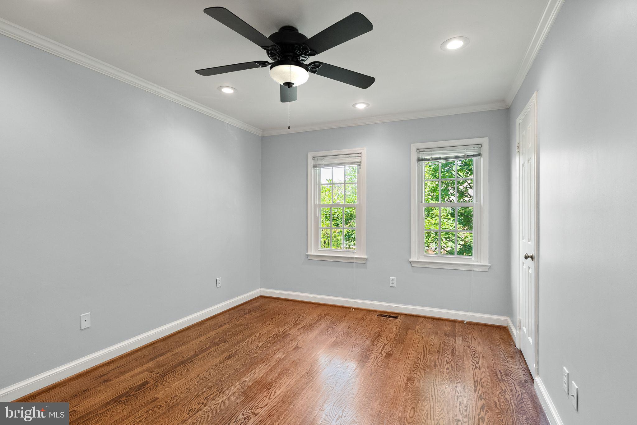 2345 South Rolfe Street Arlington, VA 22202 - Photo 46 of 75 Bedroom 3