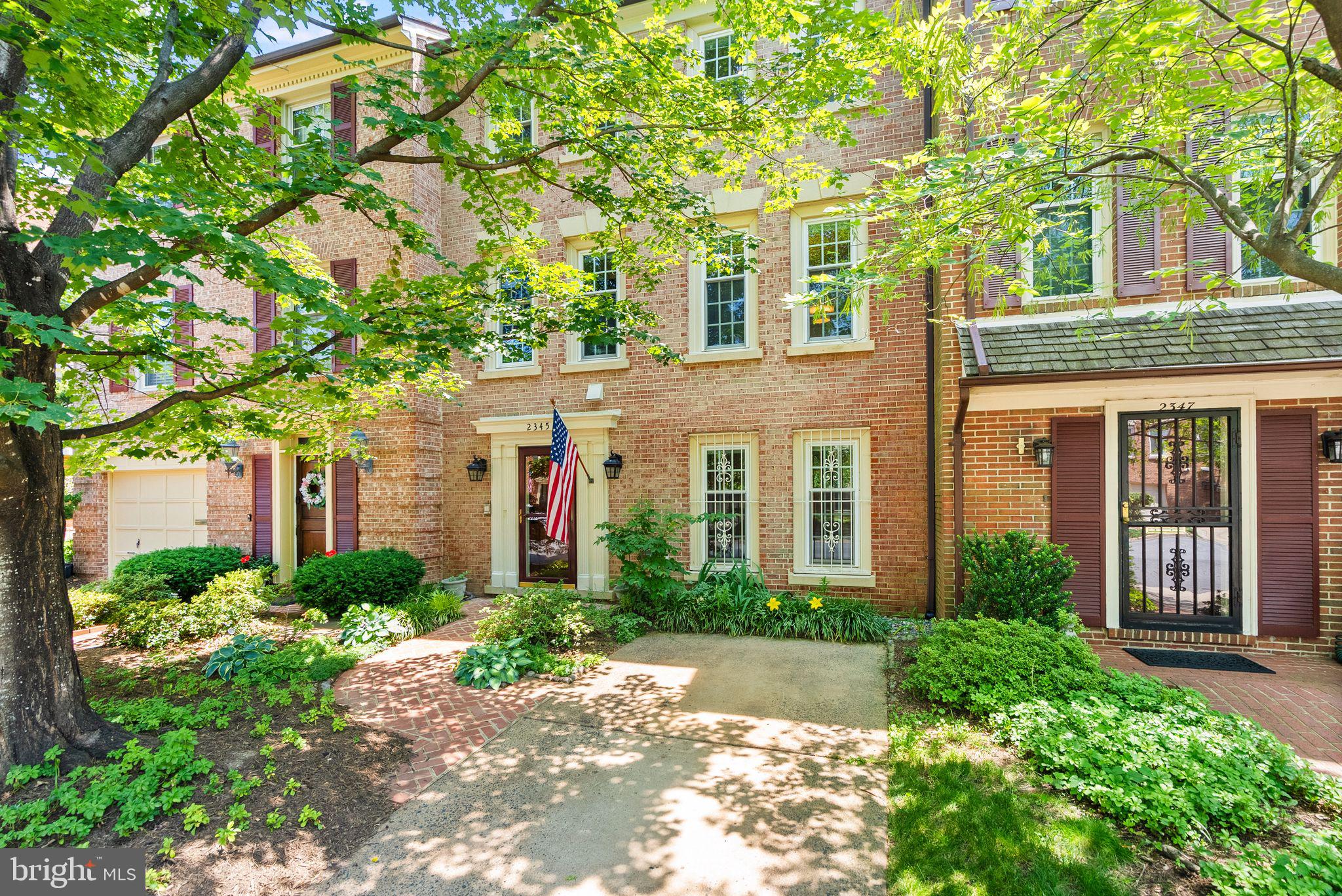 2345 South Rolfe Street Arlington, VA 22202 - Photo 8 of 75 Exterior-front