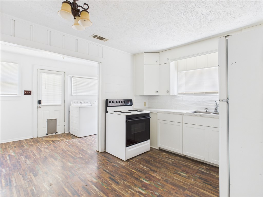 138 Watson Lane Bryan, TX 77801 - Photo 14 of 29