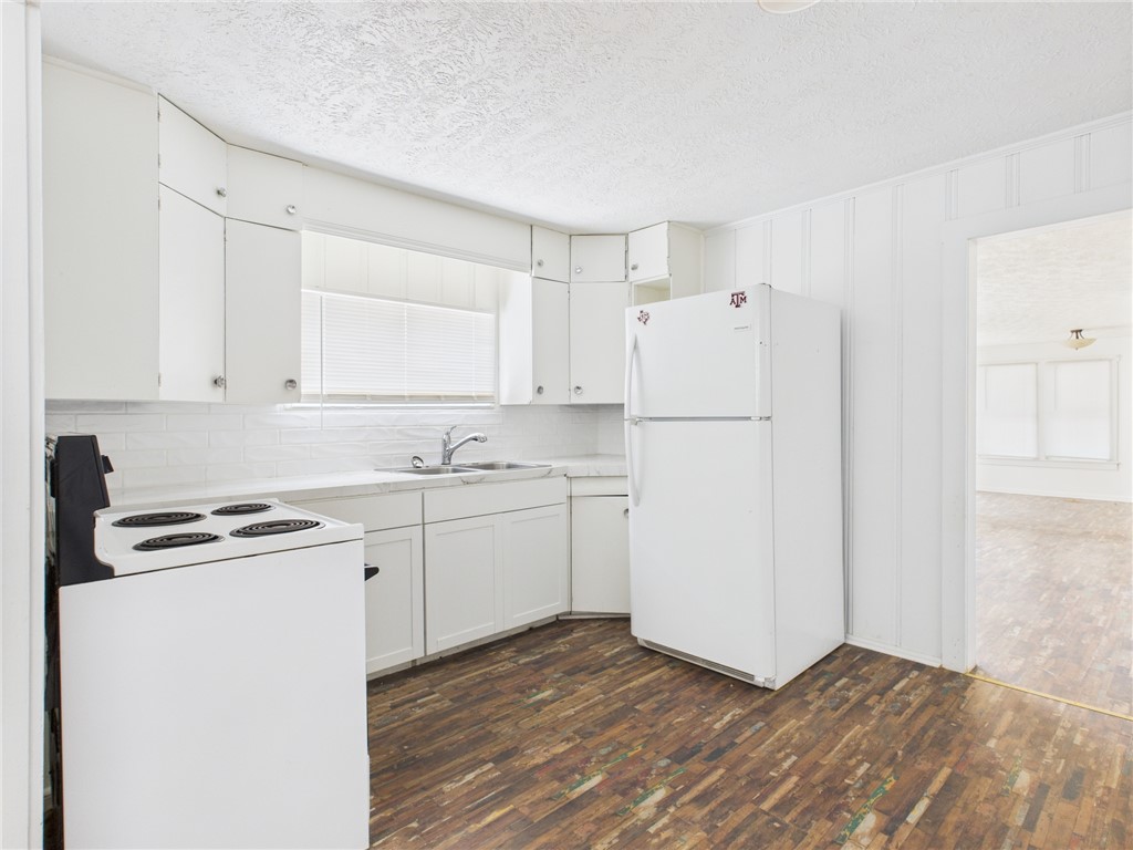 138 Watson Lane Bryan, TX 77801 - Photo 15 of 29