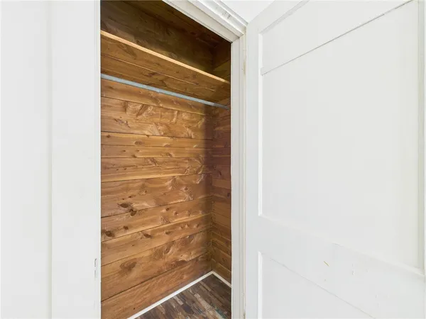 $1,350 | 138 Watson Lane, Bryan, TX 77801