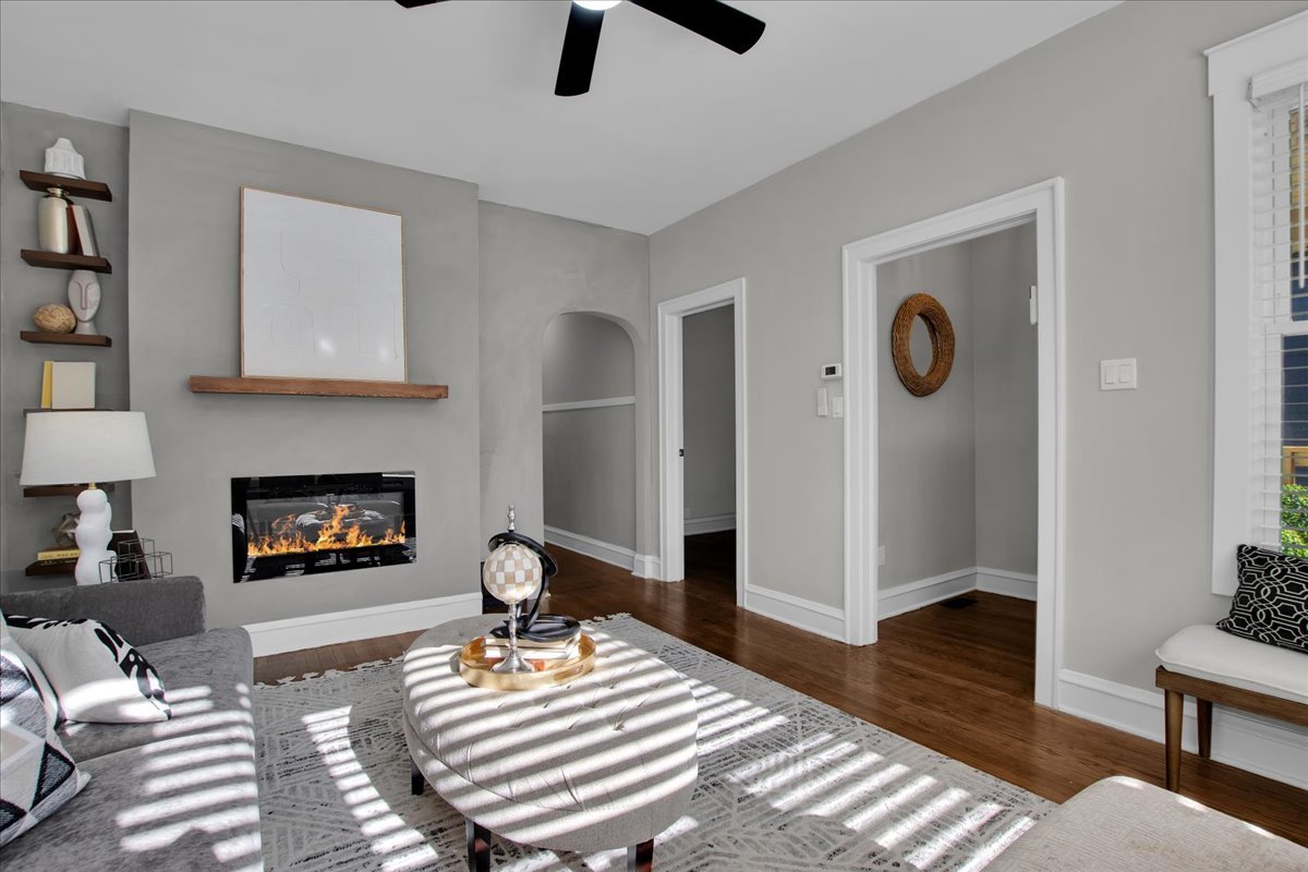 9824 South Escanaba Avenue Chicago, IL 60617 - Photo 8 of 30