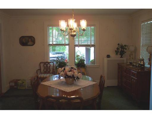 113 Morningside Road Worcester, MA 01602 - Photo 5 of 11 a view of a dining room with furniture and window