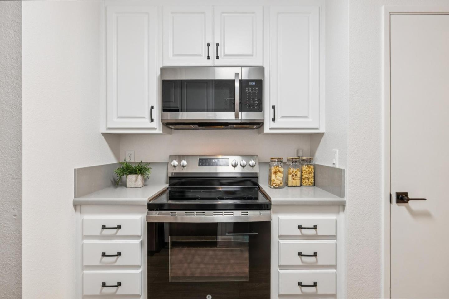 2171 Rancho McCormick Boulevard Santa Clara, CA 95050 - Photo 10 of 27