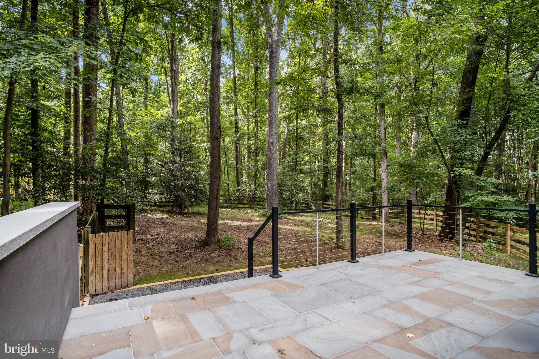 634 Springvale Road Great Falls, VA 22066 - Photo 15 of 67