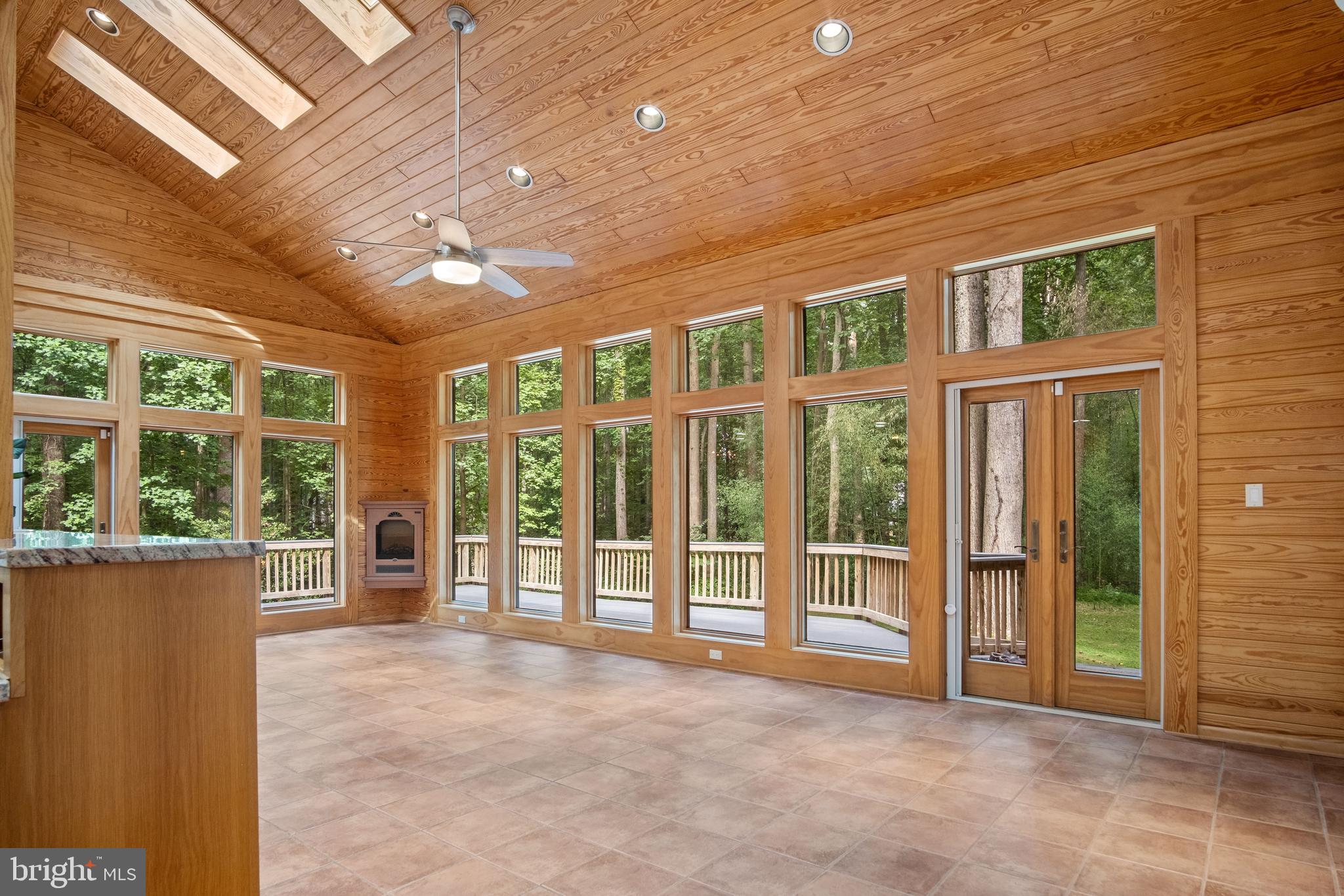 634 Springvale Road Great Falls, VA 22066 - Photo 25 of 67