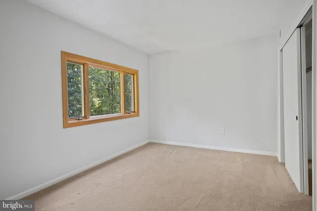 $5,000 | 634 Springvale Road, Great Falls, VA 22066