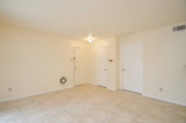 $60,000 | 2750 Holly Hall Street, Unit 716, Houston, TX 77054