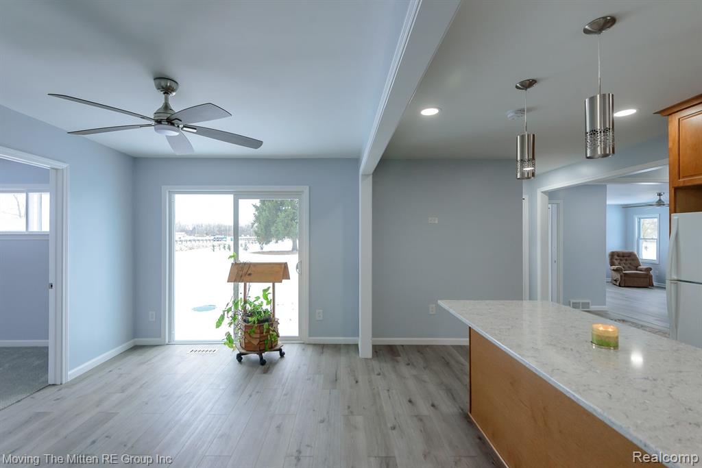16416 Sumpter Road Belleville, MI 48111 - Photo 14 of 46