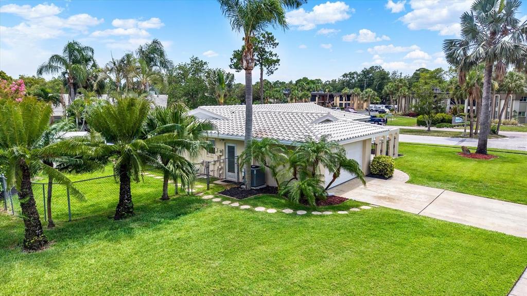 14560 Passage Way Seminole, FL 33776 - Photo 41 of 59