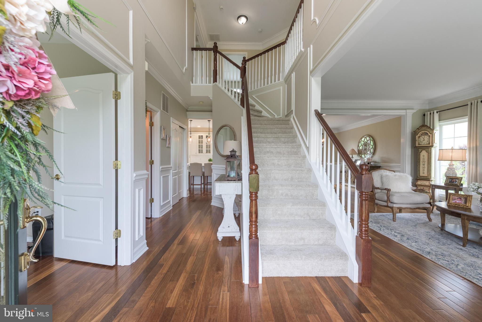 714 Elaine Drive Mickleton, NJ 08056 - Photo 4 of 48 Foyer