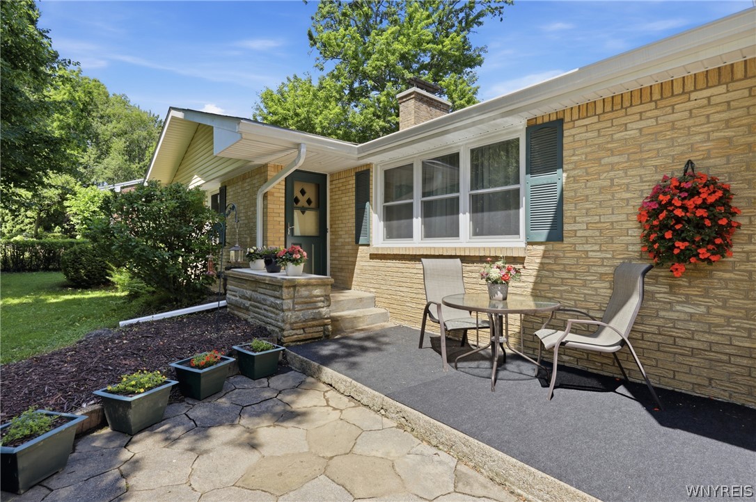12 Beverly Drive Evans, NY 14006 - Photo 3 of 41