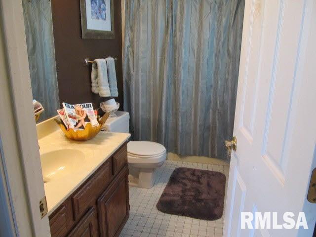 37 Country Club Road Mount Vernon, IL 62864 - Photo 25 of 44 Gallery Image 25