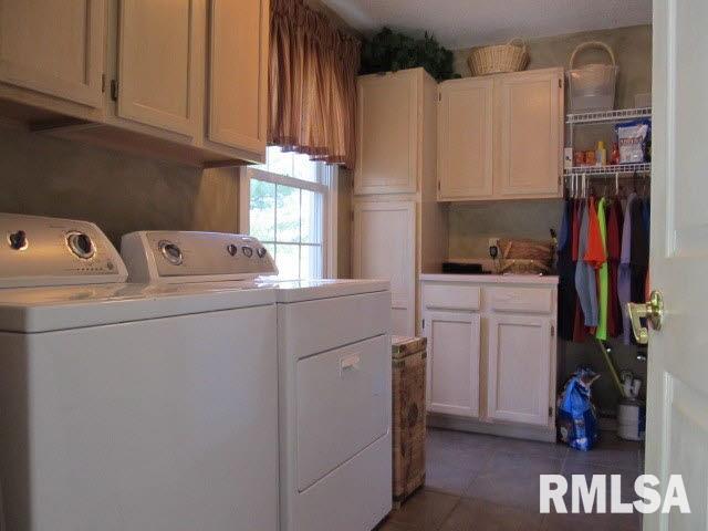 37 Country Club Road Mount Vernon, IL 62864 - Photo 10 of 44 Gallery Image 10