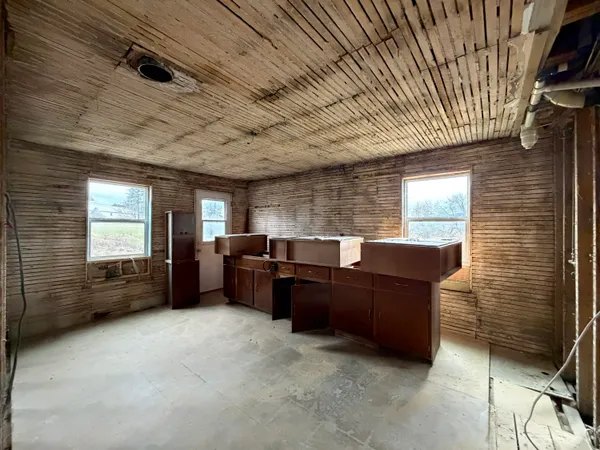 $99,000 | 8 Robinson Road, Blaine, ME 04734