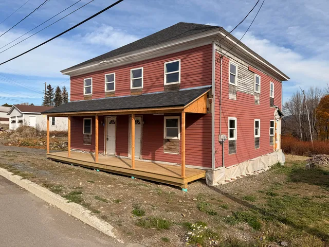 $99,000 | 8 Robinson Road, Blaine, ME 04734