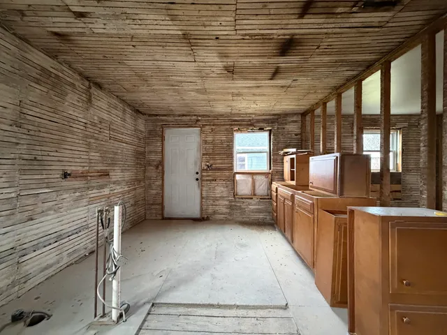 $99,000 | 8 Robinson Road, Blaine, ME 04734