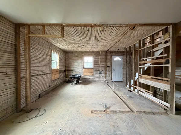 $99,000 | 8 Robinson Road, Blaine, ME 04734