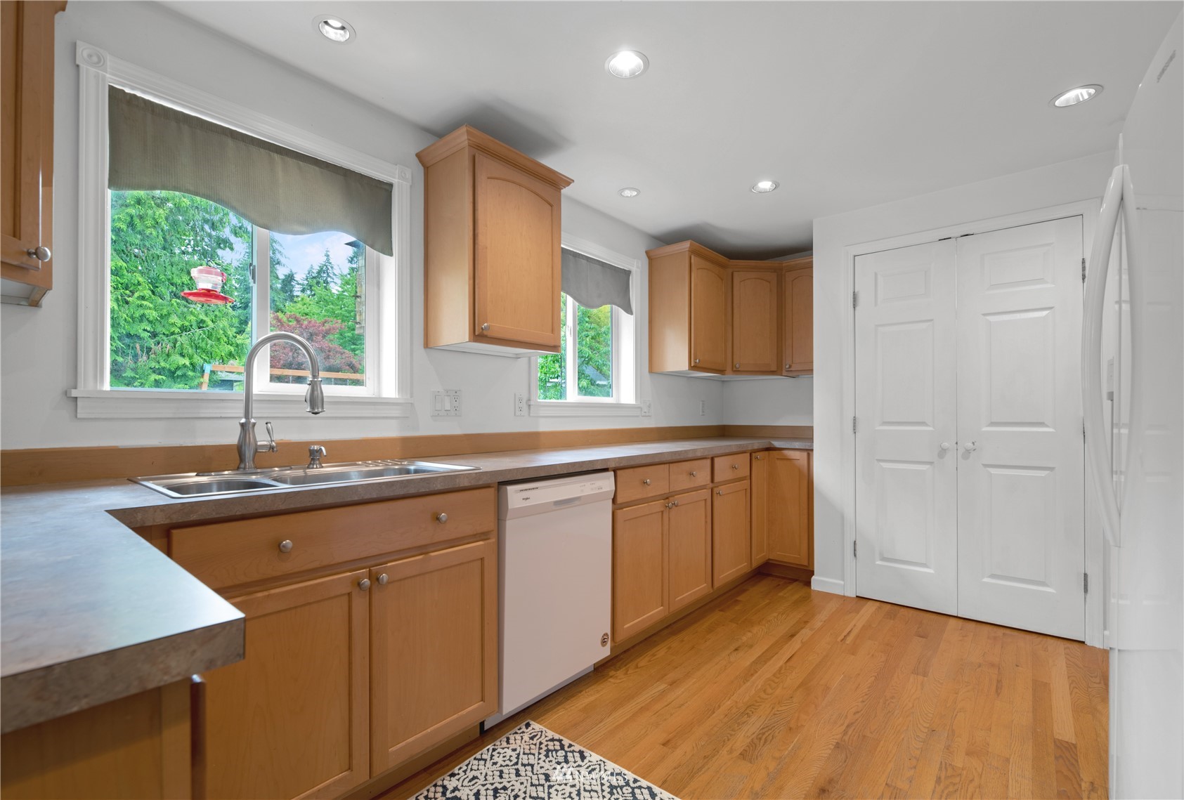 19806 10th Drive Southeast Bothell, WA 98012 - Photo 36 of 40