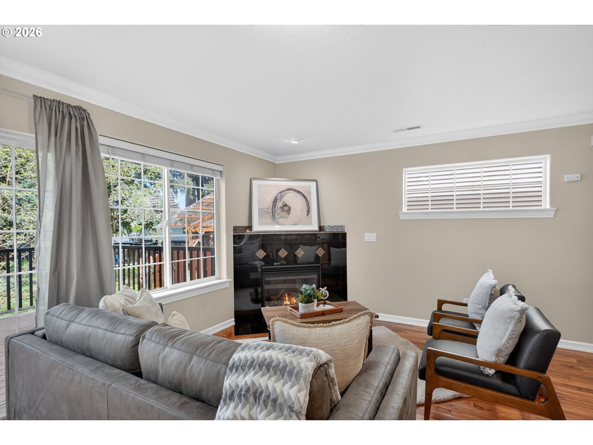 12619 Southeast Foster Road Portland, OR 97236 - Photo 18 of 48 a living room with furniture and a window