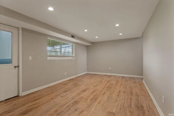 $245,000 | 507 Buffalo Court, Nappanee, IN 46550