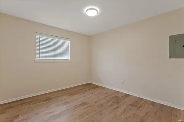 $245,000 | 507 Buffalo Court, Nappanee, IN 46550