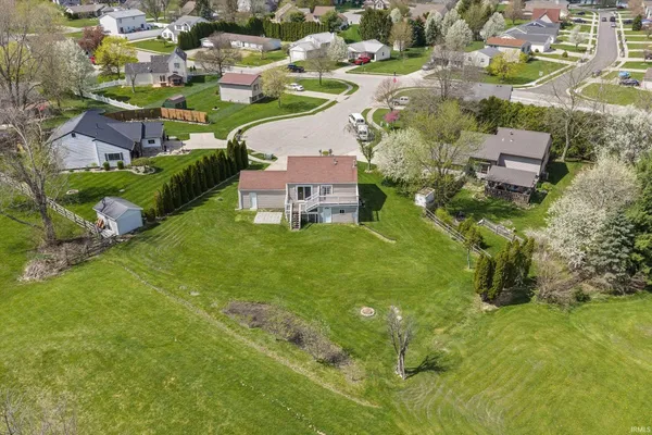 $245,000 | 507 Buffalo Court, Nappanee, IN 46550