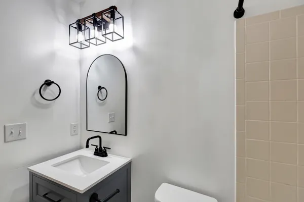 $1,995 | 207 Lynton Court, Goose Creek, SC 29445