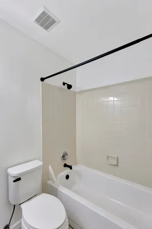 $1,995 | 207 Lynton Court, Goose Creek, SC 29445