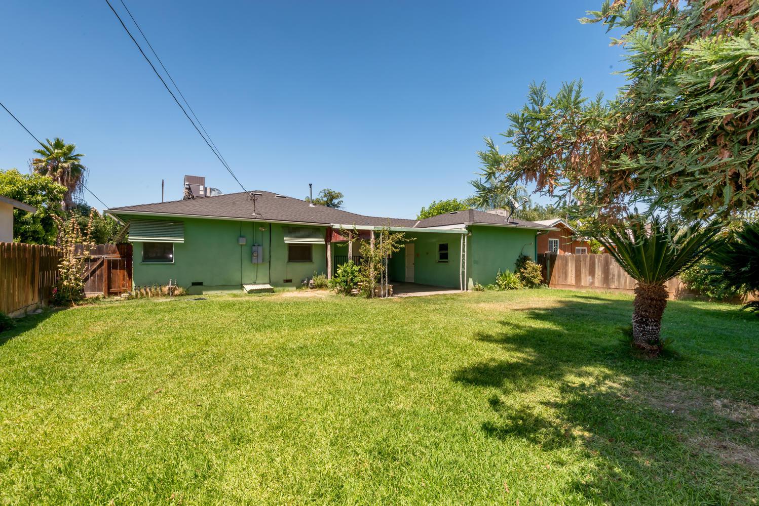 637 East Duff Avenue Reedley, CA 93654 - Photo 14 of 15
