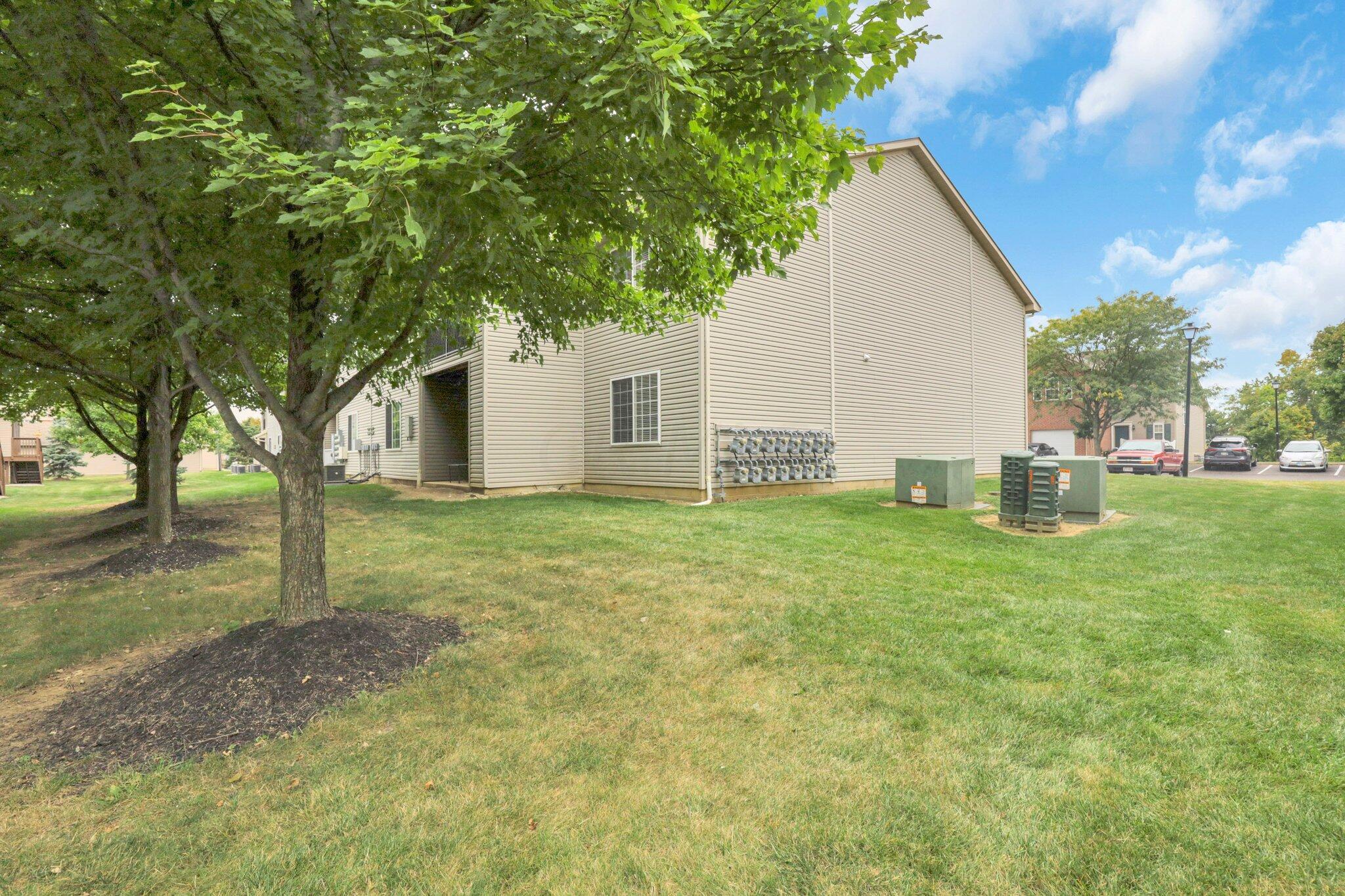 791 Spring Valley Drive Lewis Center, OH 43035 - Photo 30 of 31 40-web-or-mls-IMG_9458