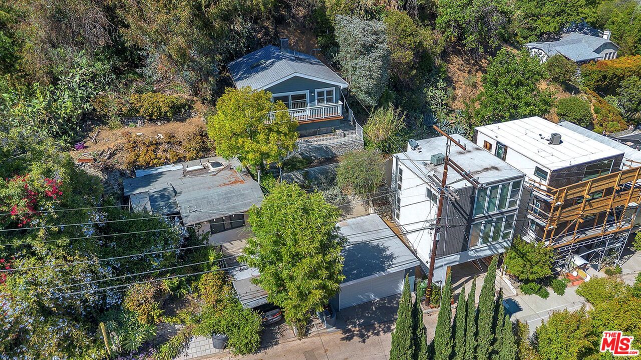 8443 Ridpath Drive Los Angeles, CA 90046 - Photo 23 of 24