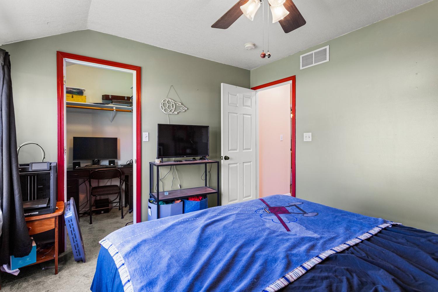 309 South High Street Fairmount, IL 61841 - Photo 22 of 27