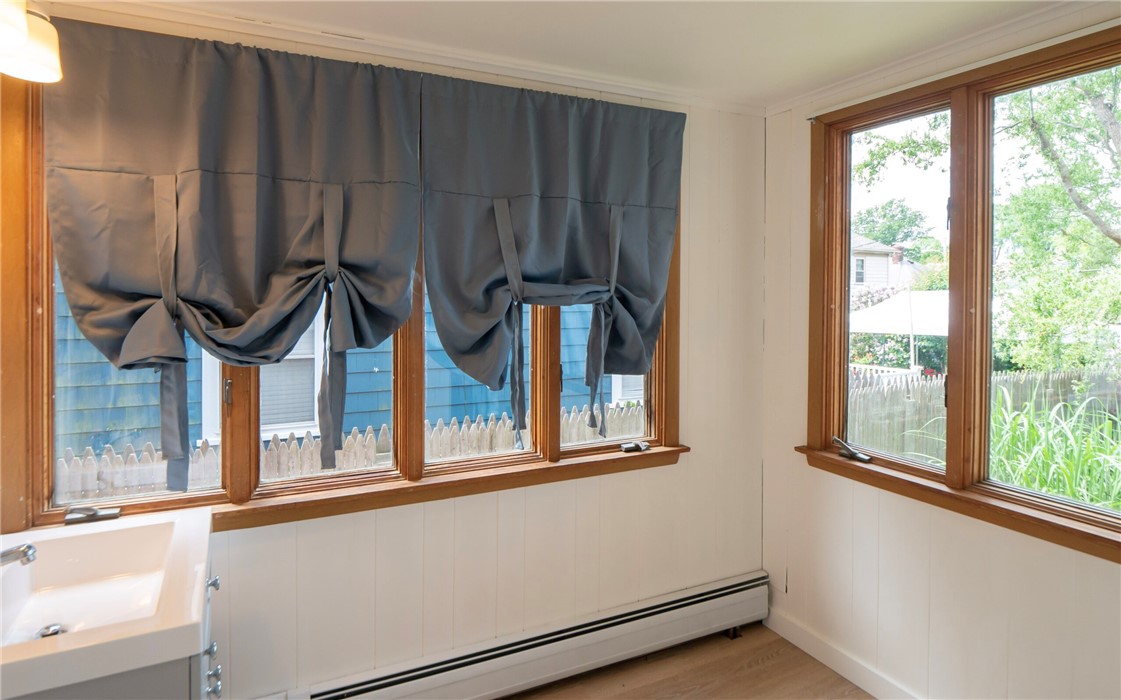 446 Broadway, Unit B Newport, RI 02840 - Photo 20 of 20