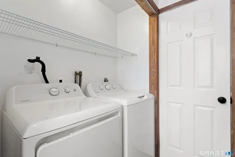 $3,400 | 1103 Shippan Avenue, Unit 2, Stamford, CT 06902