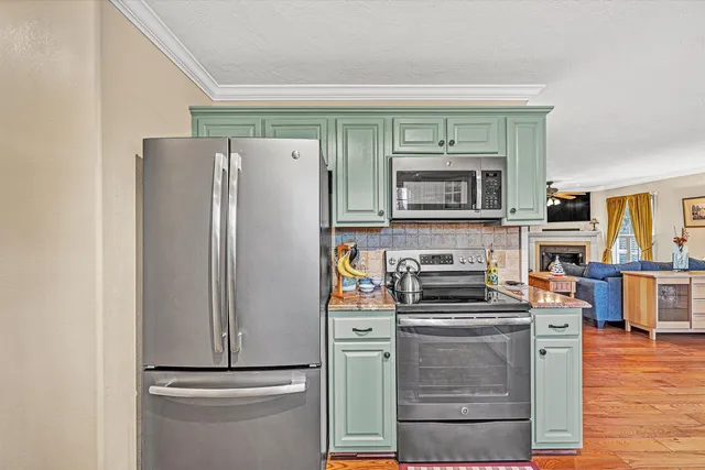 $599,900 | 101 Briarcliff Drive, Moneta, VA 24121