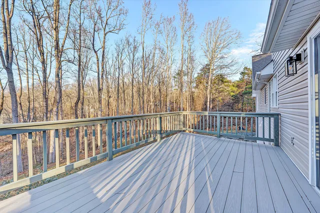 $599,900 | 101 Briarcliff Drive, Moneta, VA 24121